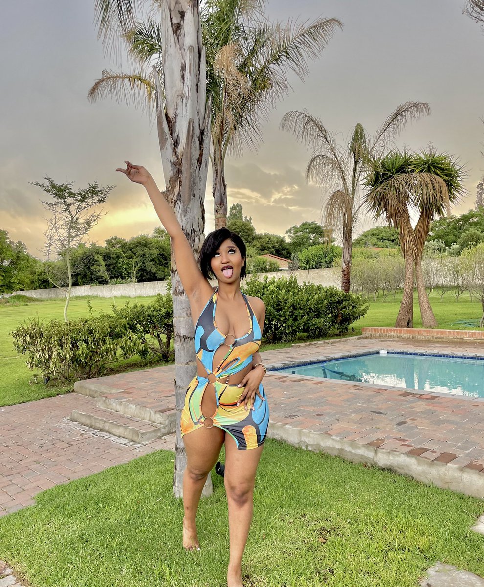 SibahleKate's tweet photo. ❤️‍🔥🥹 mood ✌🏽 https://t.co/QlaxLVkGgC
