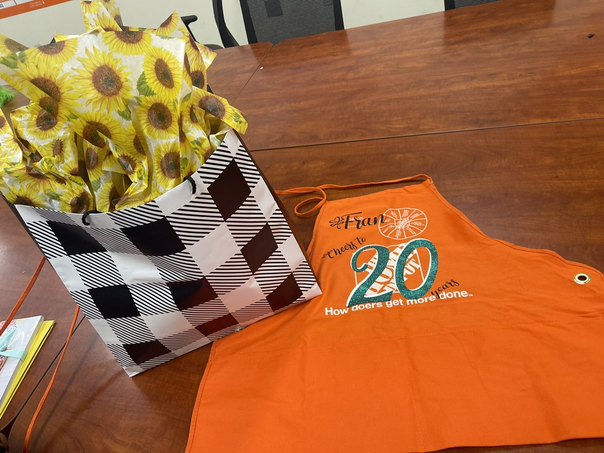 Jessica Hastings (@jessicag3511) on Twitter photo Today we celebrate Fran! Sheās been with the company for 20 years!! You are a true rockstar! Great job! <a href="/Melinda11521488/">Melinda Carter</a> <a href="/matthew_THD/">MatthewCXM-(0684)</a> <a href="/AdrianaLVelez/">Adriana Velez ā¤ļø Memecoin</a> <a href="/Jesse_1177/">Jesse Hackney</a> <a href="/SarahMonaco091/">Sarah Monaco</a> #3511STRONG Today we celebrate Fran! Sheās been with the company for 20 years!! You are a true rockstar! Great job! <a href="/Melinda11521488/">Melinda Carter</a> <a href="/matthew_THD/">MatthewCXM-(0684)</a> <a href="/AdrianaLVelez/">Adriana Velez ā¤ļø Memecoin</a> <a href="/Jesse_1177/">Jesse Hackney</a> <a href="/SarahMonaco091/">Sarah Monaco</a> #3511STRONG