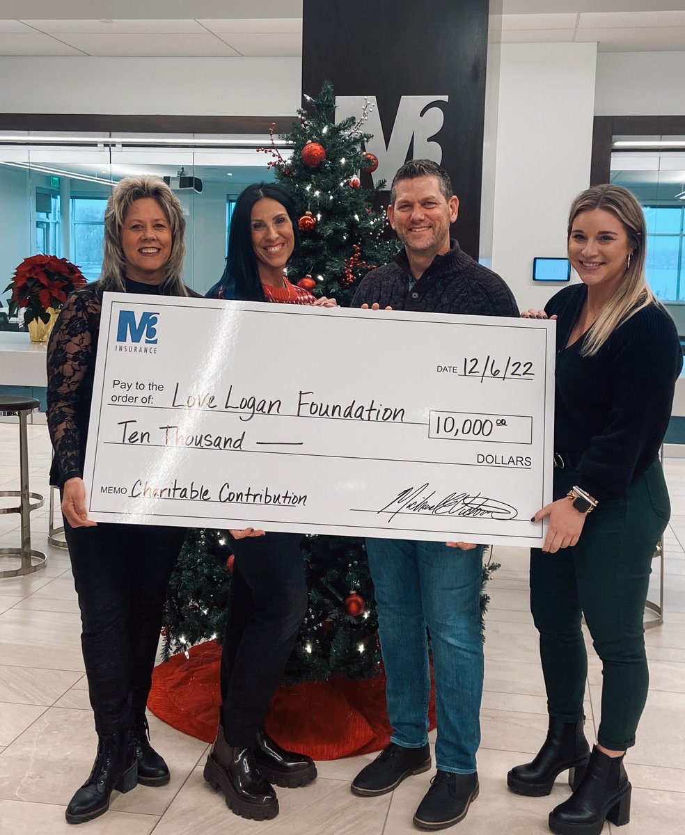 M3Insurance's tweet photo. In recognition of M3's roadmap achievements, M3ers nominated and awarded the family-run charity, @LoveLoganFound with $10,000 to support their efforts in educating families, young adults and children on the dangers of fentanyl. #m3ins #GivingwithaPurpose https://t.co/WaSE7zCWZQ
