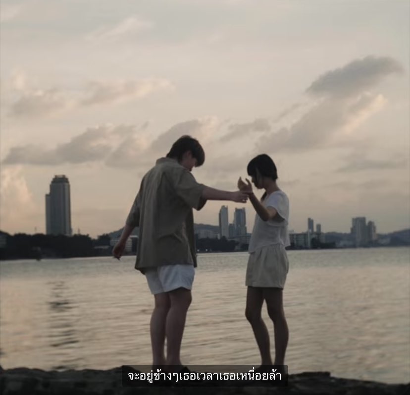 letsmarine's tweet image. มีแพลนจีบใครให้ทันคริสต์มาสก็ต้องลองส่งเพลงนี้แล้วแหละ 🐰🐰