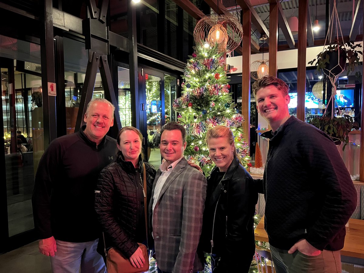 SMPS_SD's tweet image. The @SMPS_SD Walk and Talk Focus Group celebrated the end of the year with a happy hour at Gravity Heights in Sorrento Valley. Are you interested in joining one of our focus groups? 

Go to our website at lnkd.in/gCkwRiS9 for all the details and come join us in 2023!