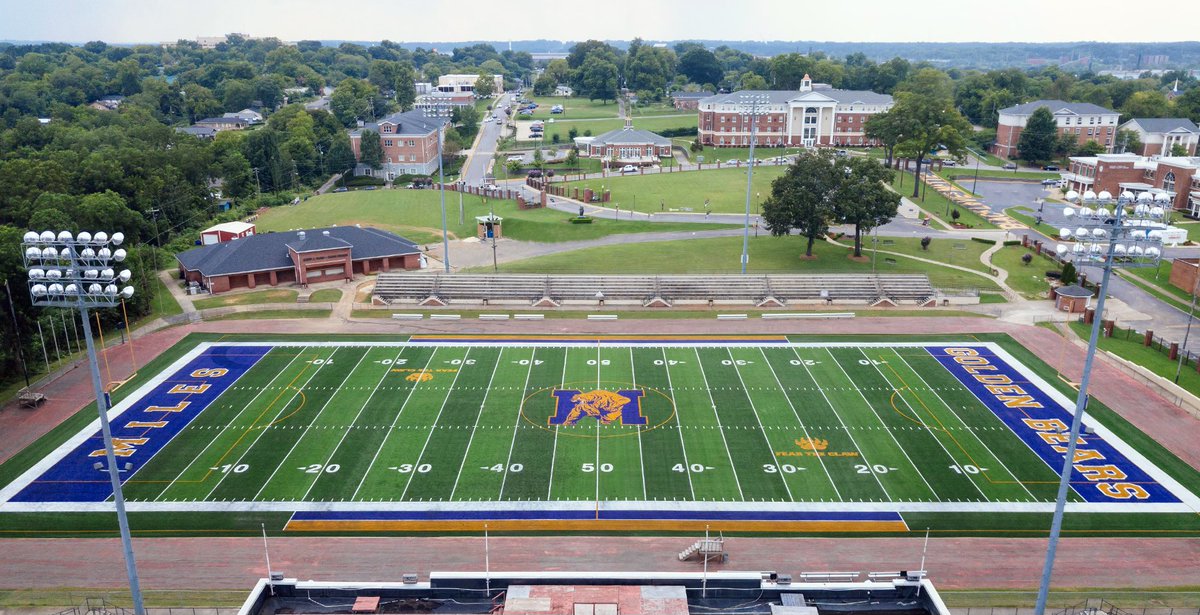 christian_ector's tweet photo. Blessed to Receive a Offer from @miles_football @MattNapier9 @BigBlueRecruits @C0ACH_THOMAS https://t.co/YHUqCf09BB