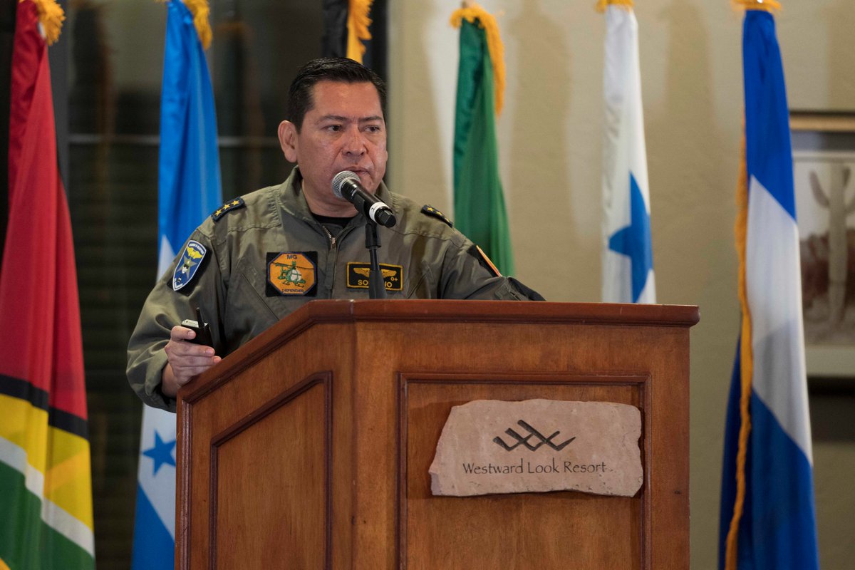 AFSOUTH's tweet photo. ...This conference is comprised Air Chiefs and Senior Enlisted Leaders from 13 nations and the U.S. with an ultimate goal of #StrengtheningPartnerships, #CounteringThreats and #BuildingOurTeam!
@Southcom | @usairforce | @aircombatcmd https://t.co/0XAeBVaxld