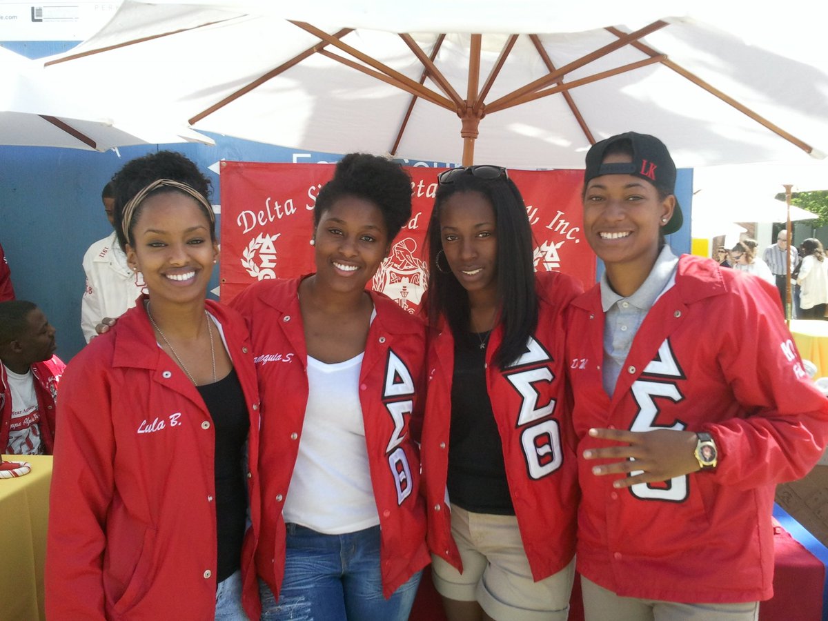 DREUXSUAVE's tweet image. We old heads now. Happy 10 year Deltaversary to Virtuous Fource ❤️🔺
#goHardorΩuit #HΩ #FA12