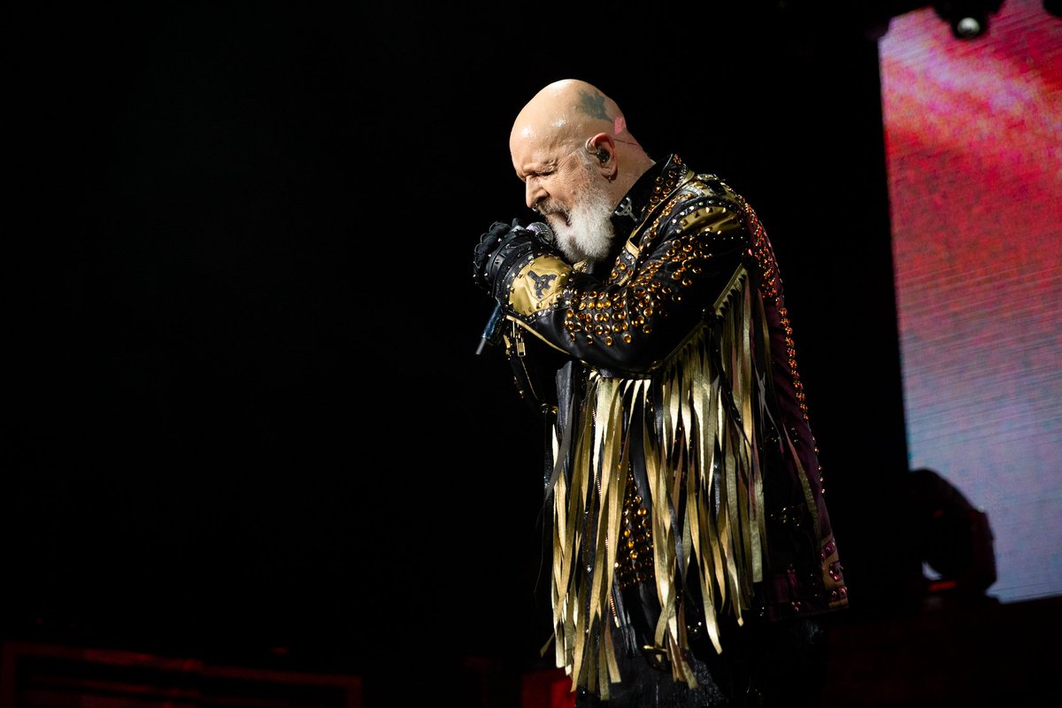 mtyrock's tweet photo. Judas Priest (@judaspriest) cerró el #MonterreyMetalFest (@oficialmmf) 2022. Siempre será un placer ver en vivo a una banda legendaria como esta.

Fotos: @Alvarrock_GM https://t.co/Ztr8DBpepO