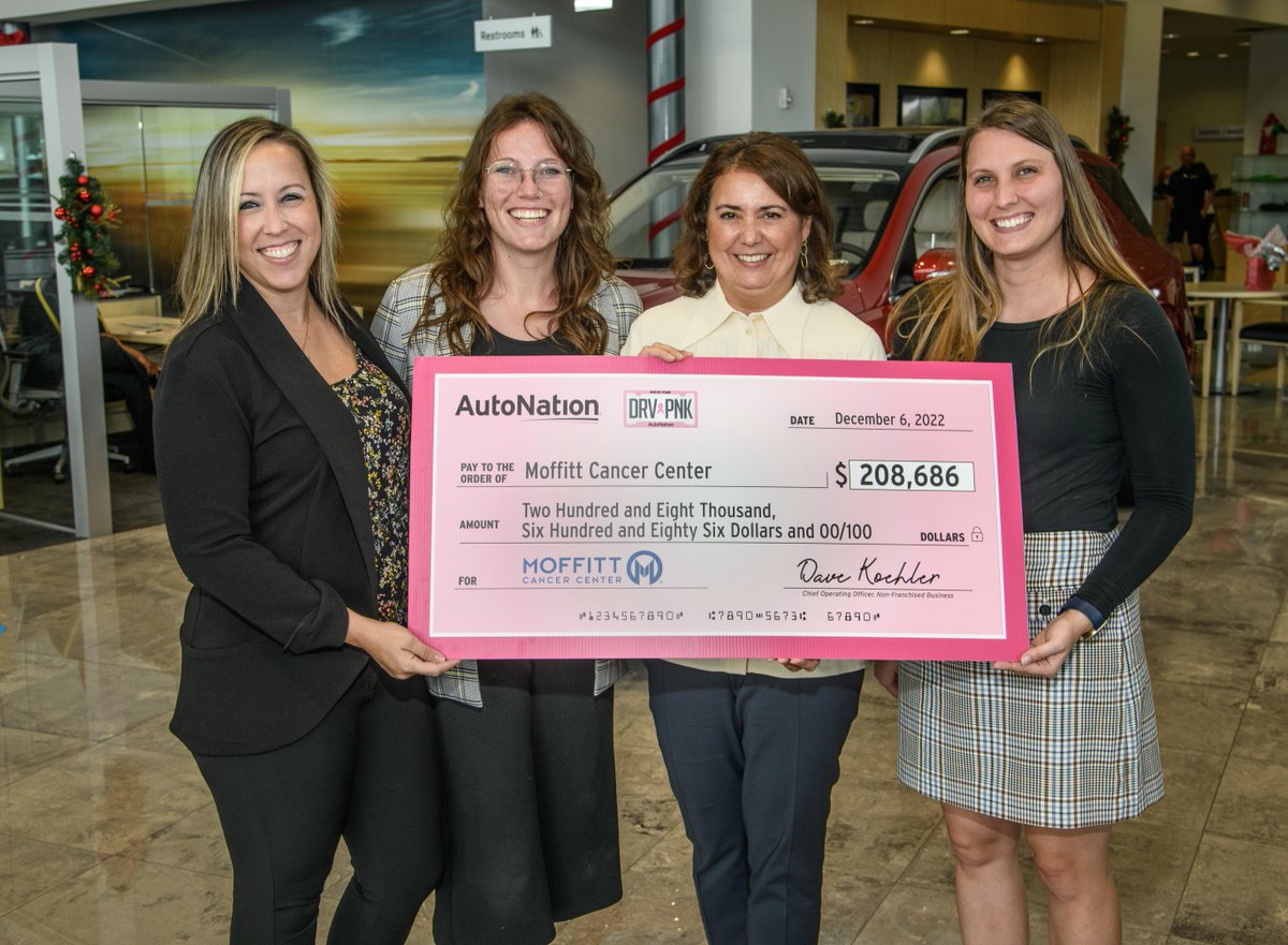 AutoNation's tweet photo. We’re honored to present @MoffittNews with a record-breaking donation thanks to our Customers and Associates that continue to #GoBeGreat every day. 🥳
Learn more about our #DrivePink initiative by clicking the link below. 👇
https://t.co/oPj37kqhOn
#DRVPNK #checkpresentation https://t.co/nzgToIn3Ml