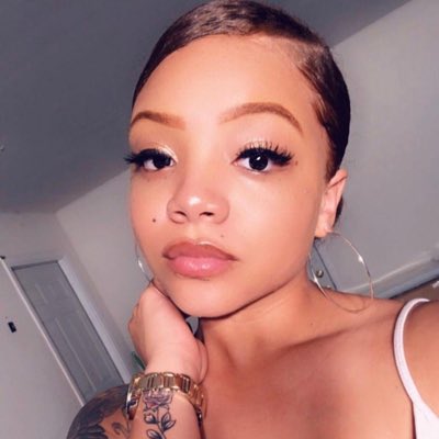 BekkyWayne's tweet photo. #NewProfilePic https://t.co/a84Ceadegs