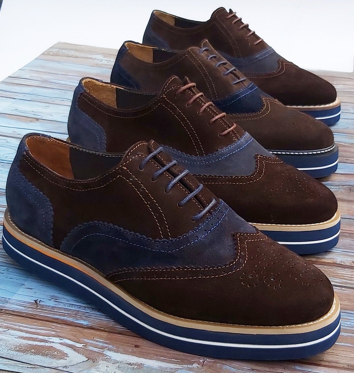 Leathernsoul's tweet photo. ✨Have a feel of unmatched quality when you wear our Brown and Blue Suede Brogues...

Send us a DM to get this in your collection..
.
.
.
.
.
.
.
.
.
#lagosfashion #naijaconnect #naijabrands #lekki #tundeednut #naijafashionista #naijamen #lagosshoes https://t.co/uaC1K8Gs1f