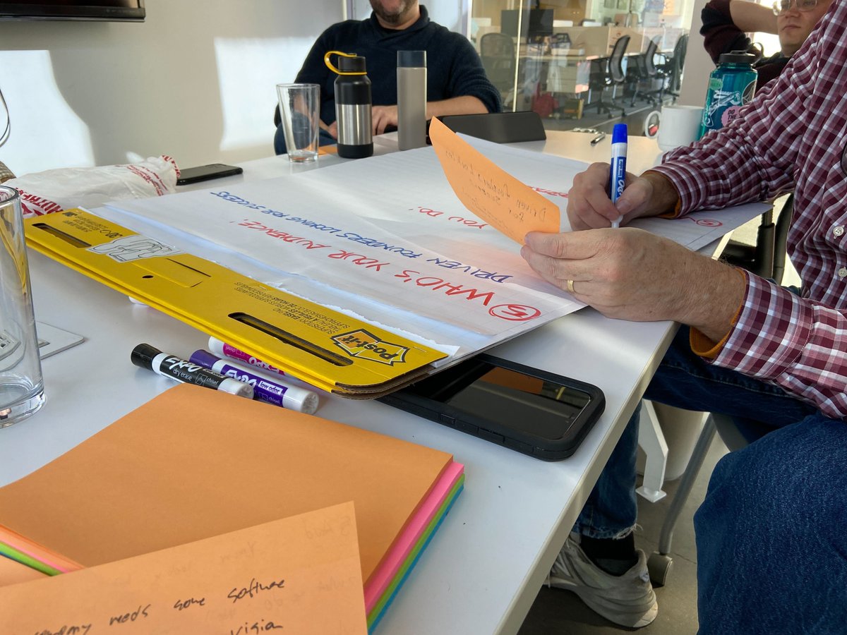 1905NewMedia's tweet photo. The 1905 Creative Team had a fantastic time in Denver, Colorado, where they got to meet Brewer Digital and get started on developing new brand messaging that will resonate with this awesome company’s audience. 👉 Learn more about the #branding process: https://t.co/13V9NtjQ65 https://t.co/veUIKyw9Jh