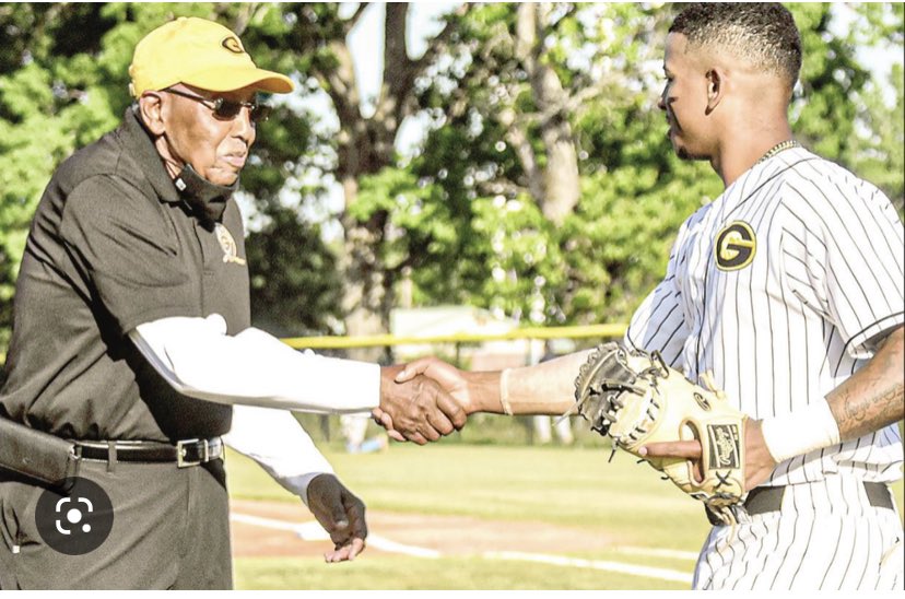 GramSt_Bsb's tweet photo. HAPPY BIRTHDAY TO A LIVING LEGEND THE GOAT COACH WILBERT ELLIS. We love you and appreciate all that you do for GRAMBLING ST. and our baseball program. @Davin_Pierre @GSU_TIGERS #WeAppreciateYou #HallofFramer π βΎοΈ π€π https://t.co/7cRyMbVi2r
