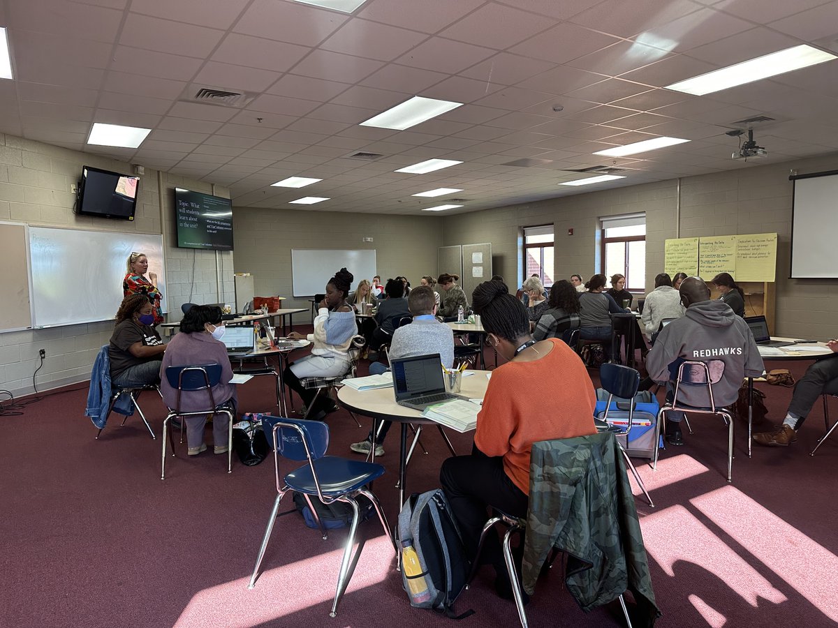 MNPS Secondary ELA (@mnps_ela) on Twitter photo Check out these hardworking middle school teachers and literacy coaches as they unit plan for the upcoming quarter! Thanks, <a href="/JohnEarlyMMM/">John Early Middle School</a> for giving us a place to meet! Check out these hardworking middle school teachers and literacy coaches as they unit plan for the upcoming quarter! Thanks, <a href="/JohnEarlyMMM/">John Early Middle School</a> for giving us a place to meet!