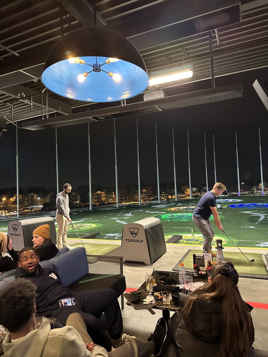 Thank you to our friends at AWS for a great night at Top Golf 😍🤌🏼‼️