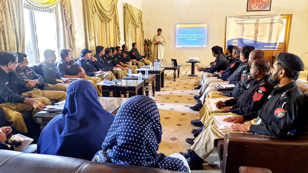 AbdulHa06519089's tweet photo. Facilitation is now addiction,yet an other Capacity Building Session on International Refugee protection & Preventive laws in One day interactive/Capacity Building Session on International Refugee protection wt police officials at #Utal Lasbella Organized by #UNHCR Qta office https://t.co/1DWNwb2w93