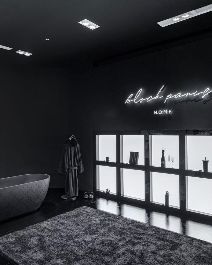 BLVCK PARIS 🤝 PXN Grey Market

Peep their all blvck everything luxury fashion and lifestyle at instagram.com/black/

Prepare to find them on the Grey Market stores... you may even find special items available for redemption via $PXN 👁️