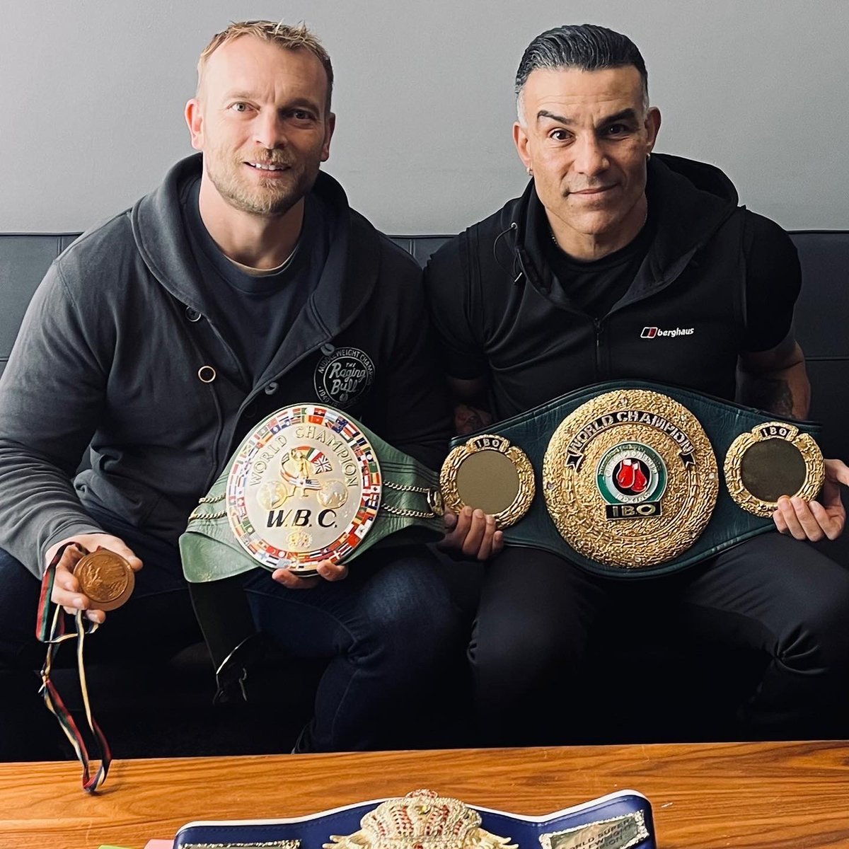 Tris Dixon (@trisdixon) on Twitter photo 🎙️🥊 Ep #200 with the quite brilliant <a href="/RobReid_Boxer/">Robin Reid</a> is now live, talking about his rise from foster care to the world title, the huge nights and the real battle that is life after boxing. Robin was tremendous
Spotify - spoti.fi/3HjoQr4
iTunes - apple.co/3VEfFFV 🎙️🥊 Ep #200 with the quite brilliant <a href="/RobReid_Boxer/">Robin Reid</a> is now live, talking about his rise from foster care to the world title, the huge nights and the real battle that is life after boxing. Robin was tremendous
Spotify - spoti.fi/3HjoQr4
iTunes - apple.co/3VEfFFV