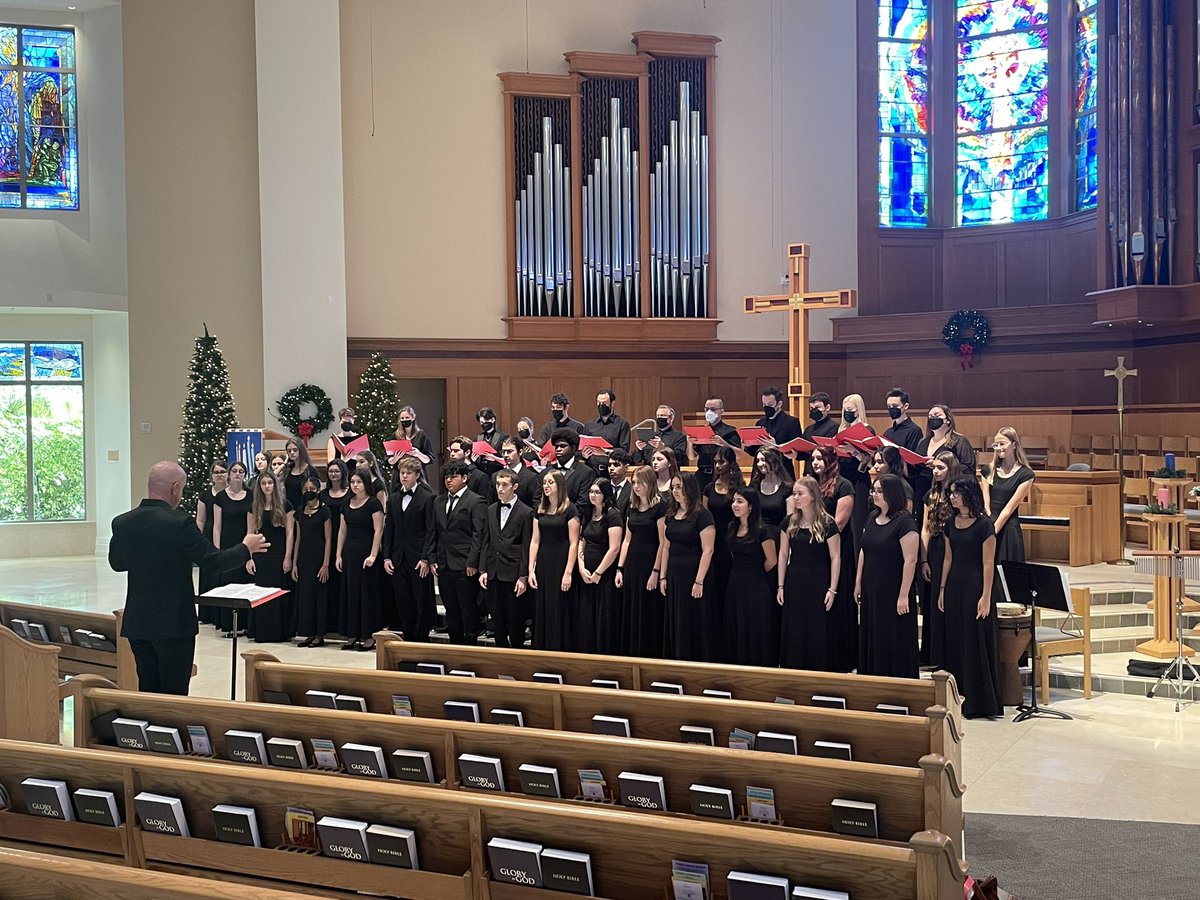 GCHOrchChorus's tweet photo. Thank you @seraphicfire for the surreal experience of performing with you! This is a day our singers will remember! 🎶 https://t.co/wn03HsUCM0