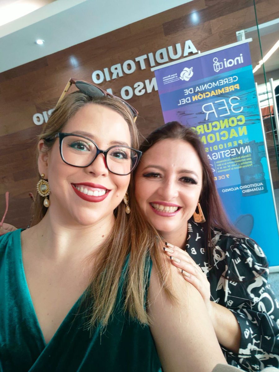 BonnieAzarcoya's tweet photo. Ceremonia de premiación 3er Concurso de ensayo e investigación INAI https://t.co/5oEVHHo7Tw