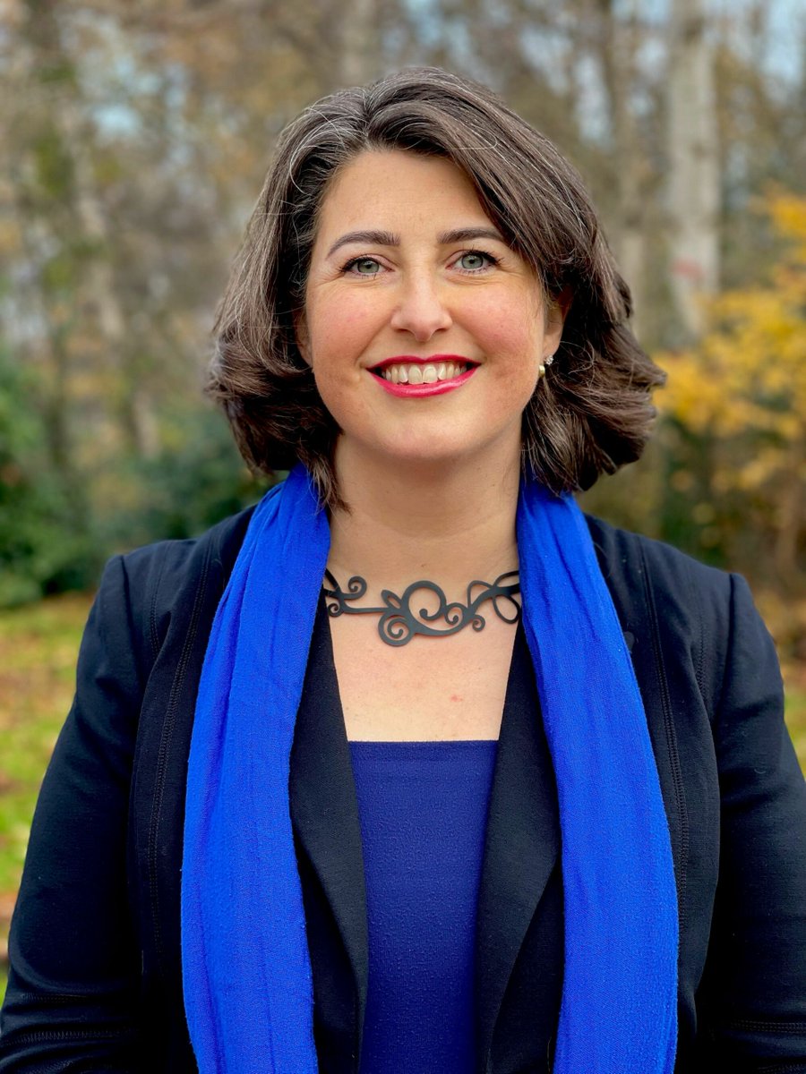 De gemeenteraad van Blaricum heeft Barbara de Reijke (1975) aanbevolen als nieuwe burgemeester van Blaricum 👐. Dat heeft de voorzitter van de vertrouwenscommissie, de heer Willem Pel, zojuist bekendgemaakt in de openbare raadsvergadering. 👉 bit.ly/3FhVDdw