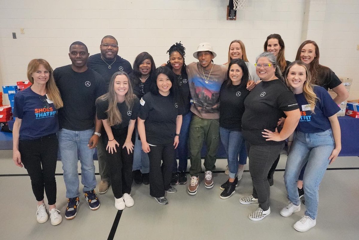 DrLisaHerring's tweet photo. A FANTASTIC day at #MilesElementary as we provided every single one of our scholars with a new pair of shoes with the great partnerships of @shoesthatfitcharity, @mercedesbenz &amp; ATL rapper @ludacris! Here’s to walking in confidence &amp; into a fruitful future! #APS150 #APS5inaction https://t.co/QrykzE1sNY