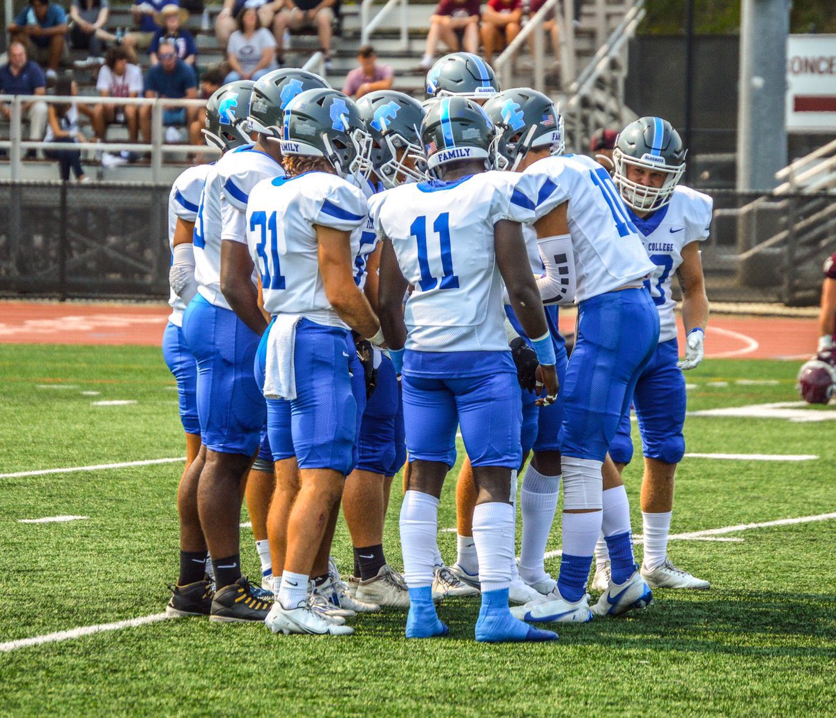 After a great conversation with <a href="/CoachDeFrisco/">▫️Ray DeFrisco▫️</a>, I am honored to receive an offer to Illinois College!!
#GoBlueBoys

<a href="/PrepstarFlorida/">Derek Del Rosal</a> <a href="/PrepStar_US/">PrepStar_US</a>
<a href="/KornblueKicking/">Brandon Kornblue</a> <a href="/Lemon_BayFB/">Lemon Bay HS-Football Recruiting ;IGY6</a> <a href="/VJPortell/">Vinnie Portell</a> <a href="/larryblustein/">Blustein Recruiting</a> <a href="/LBTDClub/">Lemon Bay Touchdown Club</a>