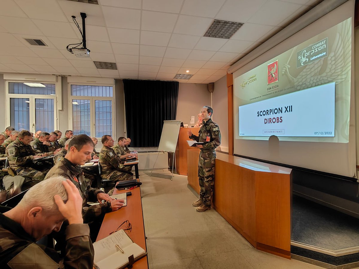 COM_ECIA's tweet photo. [#SCORPIONXII] Fin de l'action et de l'observation : vient l'analyse pour déterminer les principes et organisations à mettre en œuvre afin de conduire un combat infovalorisé. Cet exercice ouvre la voie à la finalisation de la doctrine provisoire #SCORPION #PrépaOps https://t.co/rlyplHFKCi