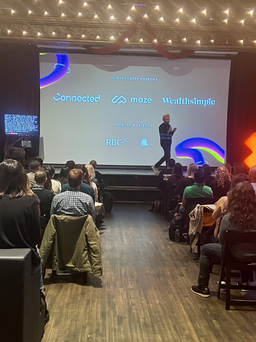 nitsoooo's tweet image. DAY/2 Highlights from @WeAreDesignX #DLS : #ThePeterPrinciple #DesignOrgFrameworks + most importantly #SALAD… @MandysSalads  ‘EMBRACE DISCOMFORT + LET GO!’ - @peterme &amp;gt;&amp;gt; Find the friction, and you’ll know you’re onto something good — innovation/growth doesn’t happen in a vacuum.