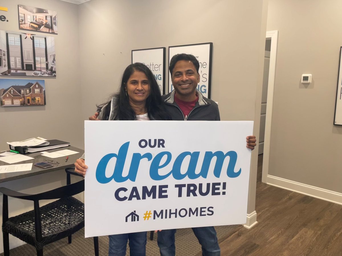 Congrats to Annsborough Park's newest residents, Shiva and Sandhya. They have been following the development of the community since day one and feel like their dreams have come true! 🎉🔑