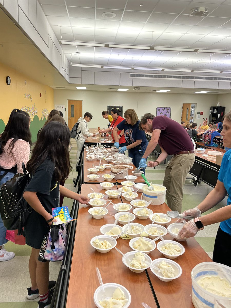 Dr. Phillips Elementary School_OCPS tweet media