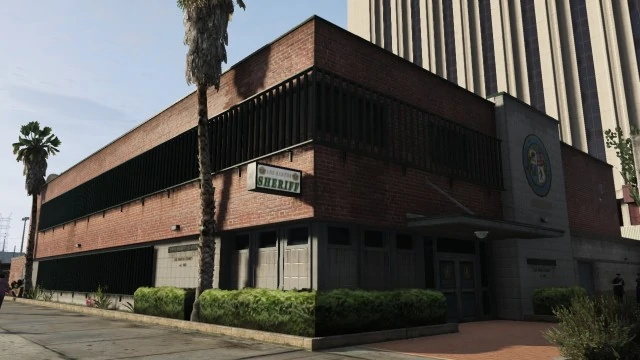 _LSSD_HQ_'s tweet photo. Le sheriff Rivera est allé à la station de Davis après la vague de vols dans de nombreux magasins de proximité ces derniers jours. https://t.co/Nuiof2ZHRn