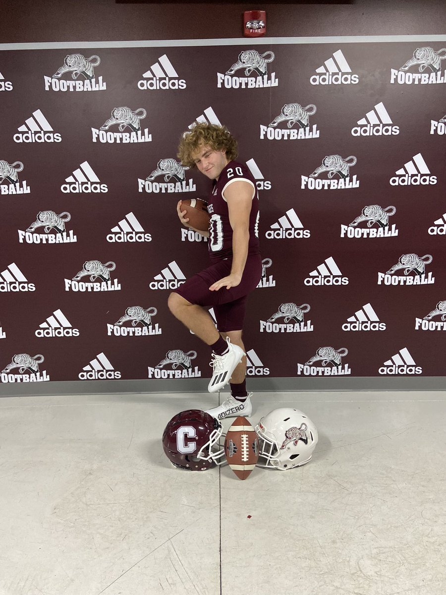 Logan Slinker tweet media
