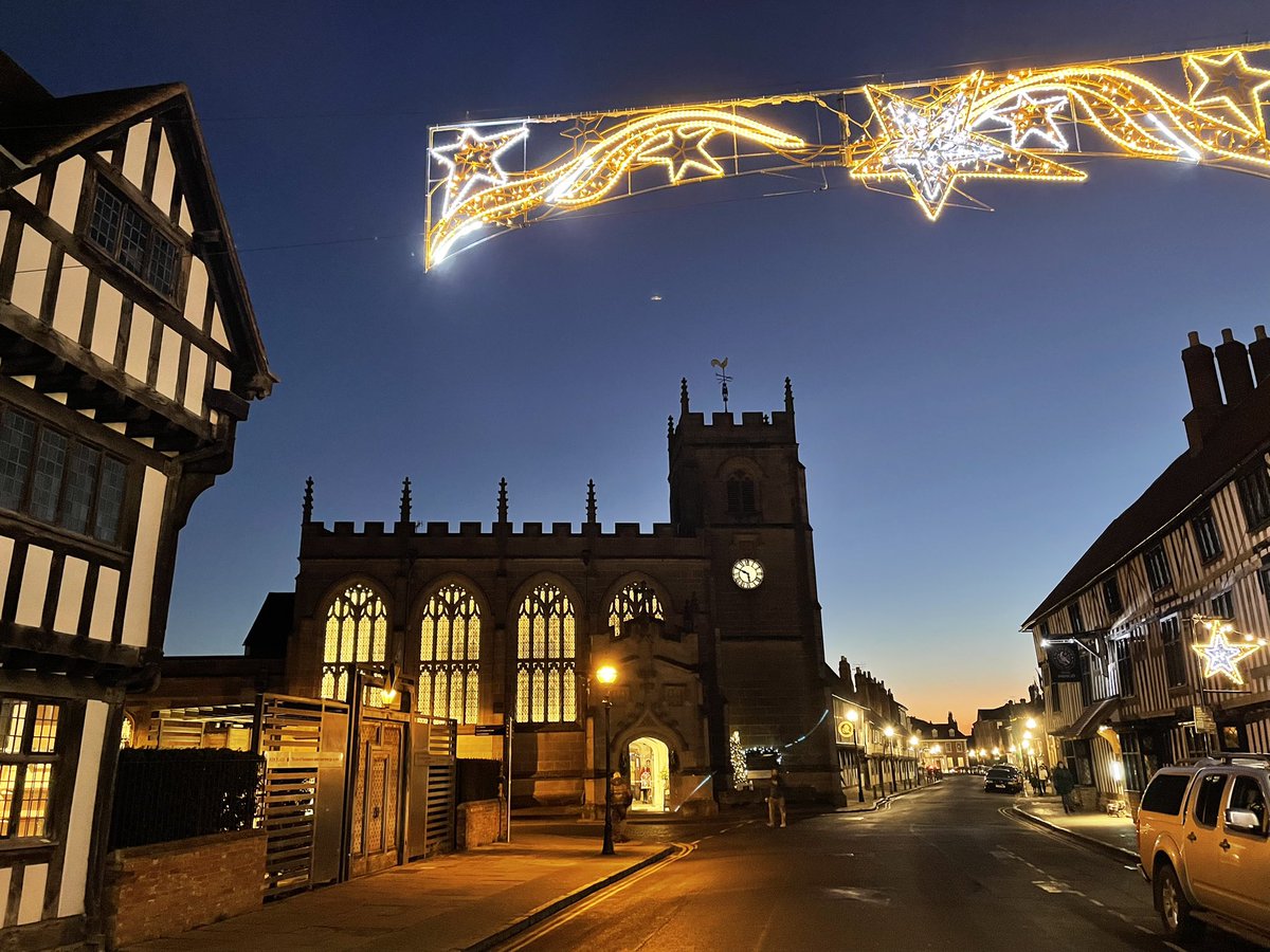 Stratford Town Walk tweet media