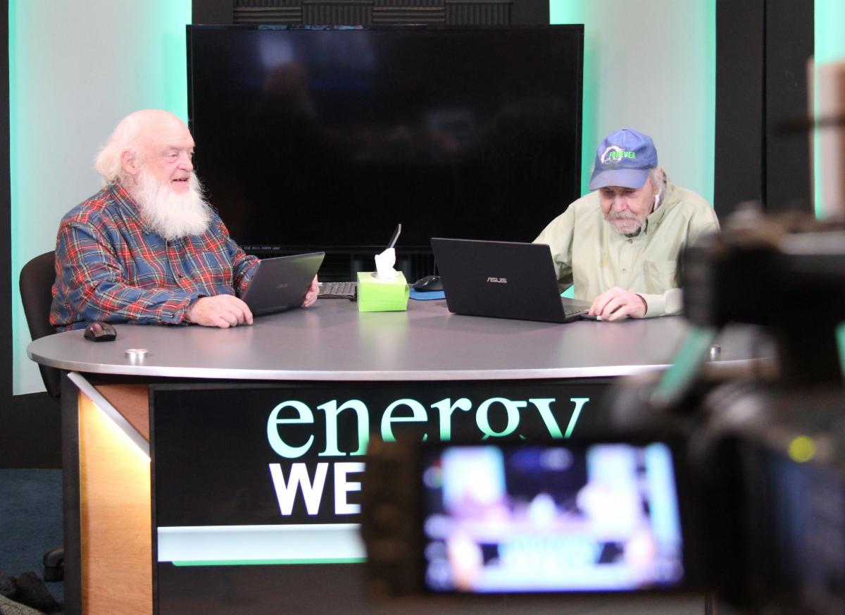 brattleborotv's tweet photo. This week on BCTV, don't miss the 15th annual Domino Toppling Extravaganza at BMAC ~ Shane Covey talks local sports on Vermontitude ~ Vidhi Salla brings Bollywood to Brattleboro with Wendy O'Connell ~ Energy Week hits 500 episodes! So so much more! ➡️https://t.co/7zjeSy67Cf⬅ https://t.co/avMzZQlqZP