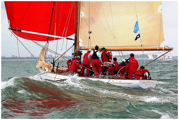 ultimatesails's tweet image. Accessible 24hrs a day 365 days a year, our online quote program will give you an idea of the cost for new sails for your boat and your type of sailing. 

Try it today! ultimatesails.co.uk/content/quote.… 

#sails #regattas