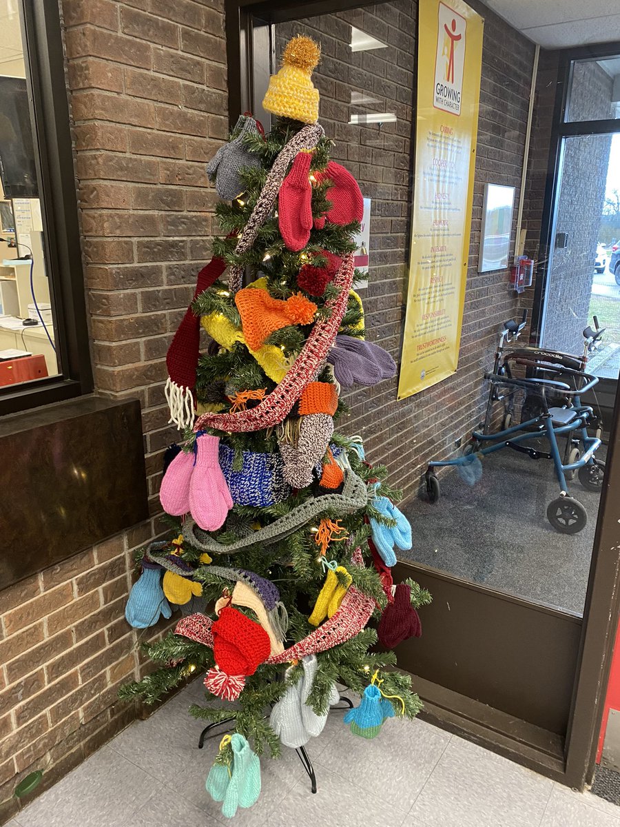 Foxboro PS (@foxborop) on Twitter photo Thank-you to Shelby at County Bus Service for the donation of hats and mitts for our students. A special thank-you to Mrs Burgess for her creation of the giving tree. <a href="/HPEschools/">Hast. and Pr. Ed.DSB</a> Thank-you to Shelby at County Bus Service for the donation of hats and mitts for our students. A special thank-you to Mrs Burgess for her creation of the giving tree. <a href="/HPEschools/">Hast. and Pr. Ed.DSB</a>