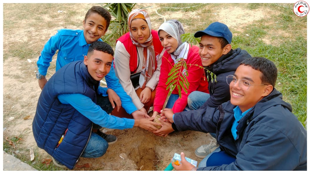 moustafa_refaat's tweet photo. Go green there is no planet B!
At the @EG_Red_Crescent, we care about every simple initiative that works in the field of #water, #sanitation, and hygiene promotion #WASH as well as how to adapt to #Climatechange.
(ERC&School initiatives)
#Timeforimplementation
#ClimateAction https://t.co/5JEKp09ydw