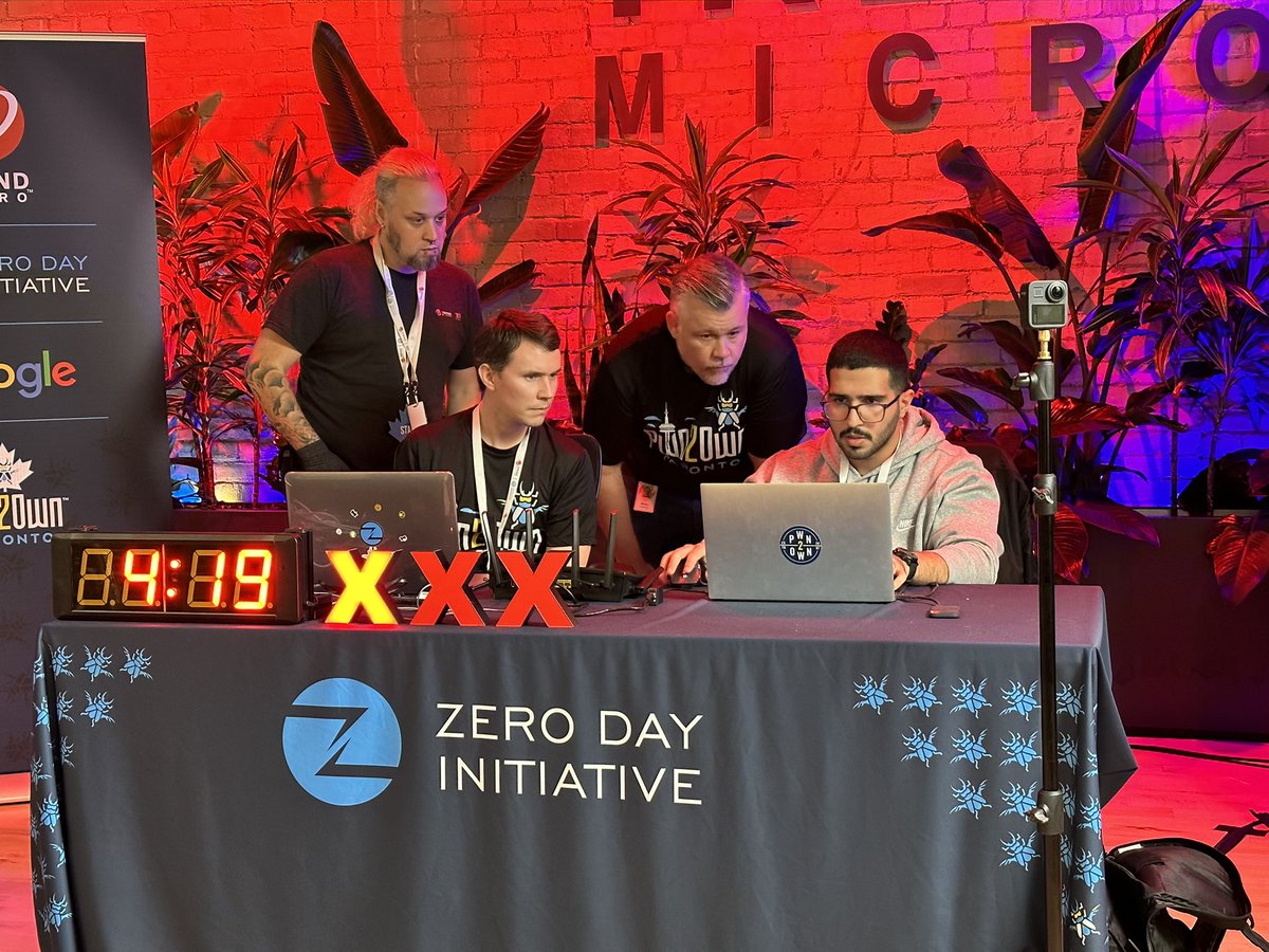 SinSinology tweet media