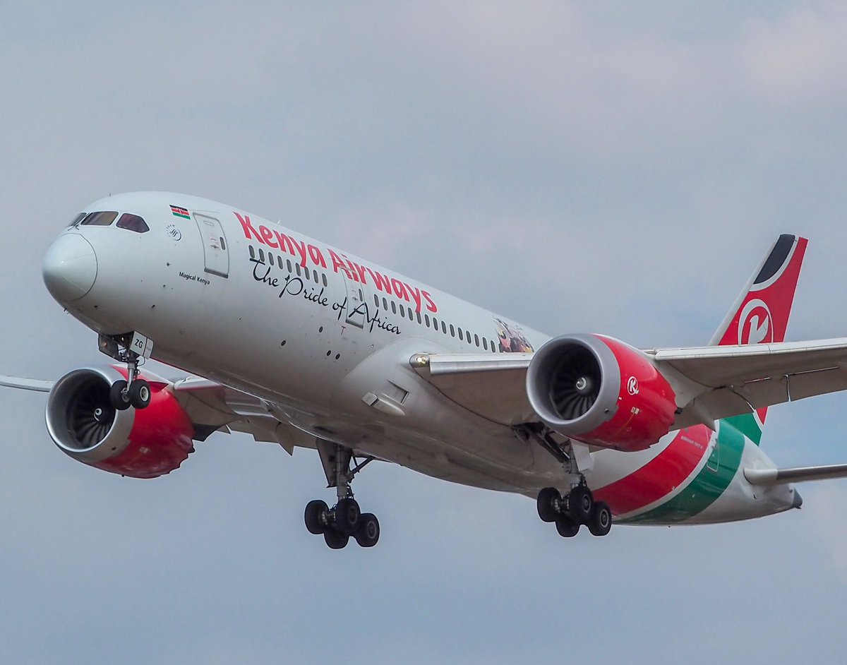 To mark the annual #internationalcivilaviationday, this post feature a Kenya Airways B787-8 Dreamliner (5Y-KZG) on final approach into Heathrow Airport from Nairobi International. 

@avgeek__ @Jack09056 @JordanWeir45 @KkAviation @Peter34080554 @San_PurpleFoxy