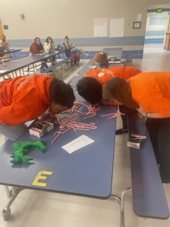 MeadeHgtsAACPS's tweet photo. MHES staff having a great time sharing new ideas during today's Equity Professional Development! #MightyMeade #AACPSAwesome #UnityDay2022 https://t.co/kJzuBoj7Bp