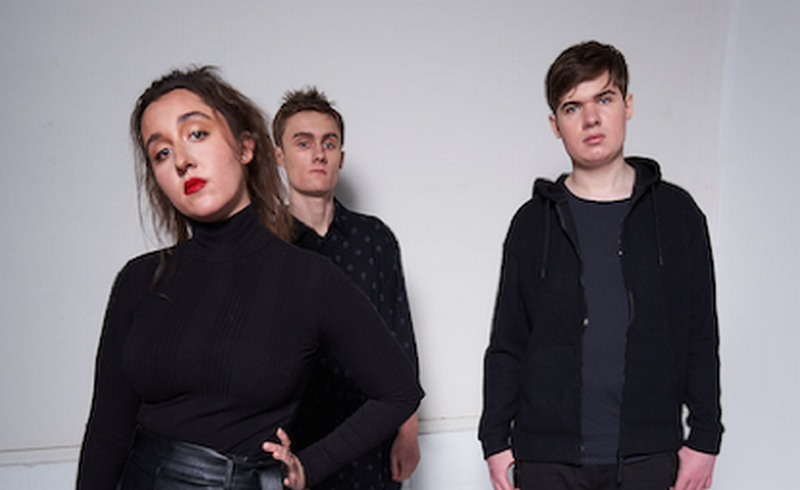 StarryMag's tweet photo. .@BandOfSilver fans find out what the #indiepop trio shares exclusively with reporter @JALEXHIL about new EP "Something Stronger" at https://t.co/dvYui8rGaC! #newmusic #SomethingStronger https://t.co/YnMo2NfVy9