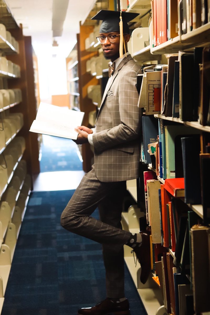 treydeantai's tweet photo. Behind me, all my memories. Before me, all my dreams.
Thank you Southern University for the 4 years of lessons and most importantly the memories.
Trey D. Varnado, B.S 👨🏾🎓
Ain't this what they've been waitin' for?
#SUGRAD22 #HBCU #SUBR #HigginsMade #FirstGenCollegeGrad https://t.co/4uR8CMLOZG