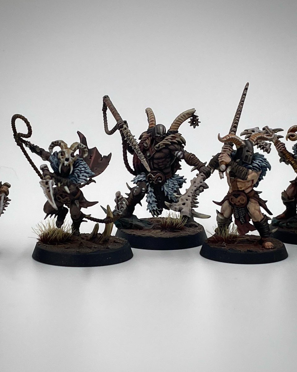 Rildag02's tweet photo. Untamed Beasts prêts au combat. #paintingwarhammer #warcry #untamedbeasts #Gamesworkshop #MiniaturePainting #Wargamer #PaintingMinis #WarhammerPainting  #Hobby #Warmongers #TabletopGaming #WarhammerCommunity https://t.co/aDkjTa7qTu