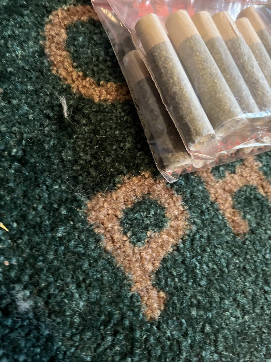 blackhippyfarms's tweet photo. We reloaded on the BHF Candy and if you haven’t tried this strain, you are doing yourself a serious disservice. Smoke good. Eat good. Do good. #BHF #PrivilegePacks https://t.co/jlT9d96d83
