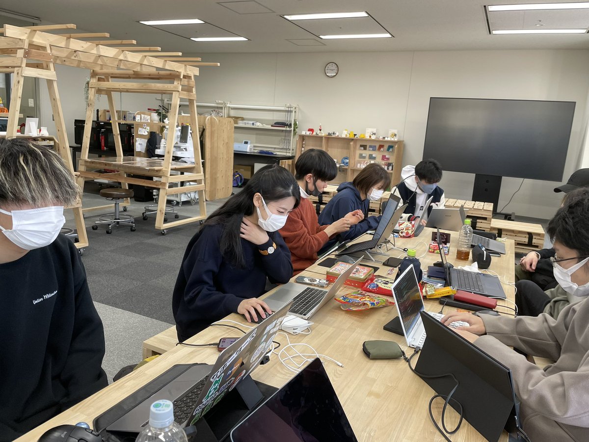 IdeaxTech0214's tweet photo. 本日、もくもく会開催しております！

withARハッカソンに向けて、開発を行なっているメンバーや、学校の課題をやったりとみんなでもくもく活動をしております！

#IdeaxTech 
#エンジニア
#withARハッカソン 
#AR
#プログラマー
#名城大学 https://t.co/aRlfxyTDSd
