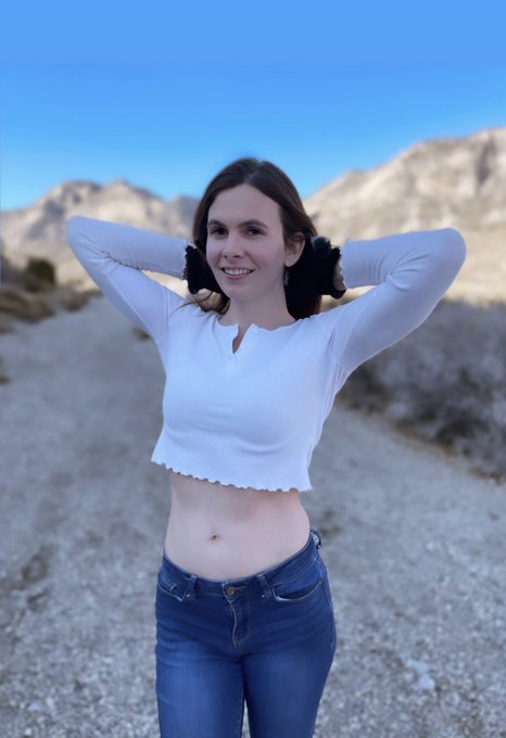 desert woman https://t.co/2eYvJ3P7Vw