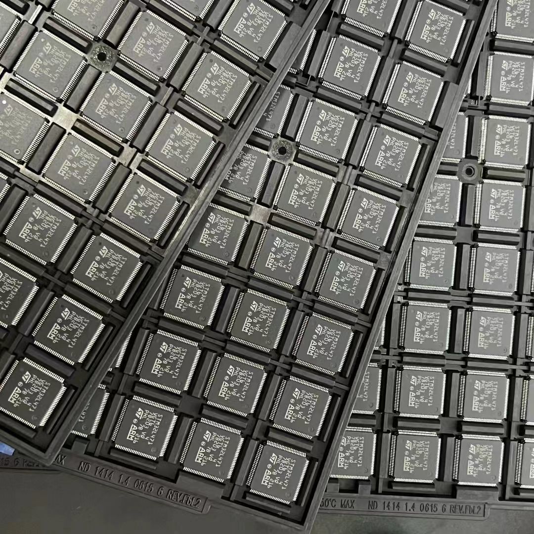 Harry_Monster10's tweet photo. #semiconductor #china #quality #packaging #testing #like #help #covid #airfreight #people #electronics #microcontroller #iot #embeddedsoftware #electroniccomponents #microcontrollers #sensors #iotsolutions #iotdevices #iotdevelopment #internetofthings To give you a closer look https://t.co/HSDpSpucgj