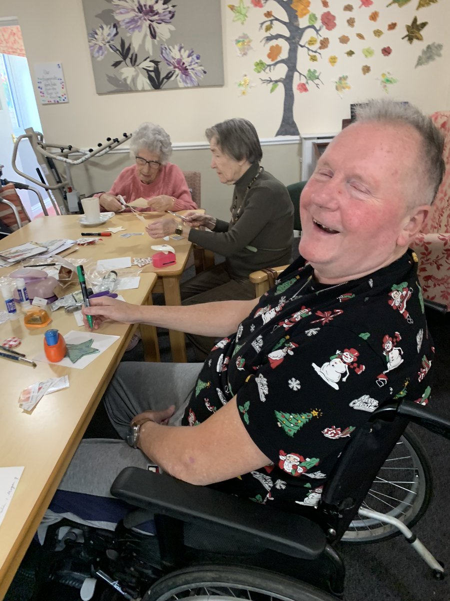 debsart4all's tweet photo. Some fun Xmas Activities ! https://t.co/b2fGclPYoI