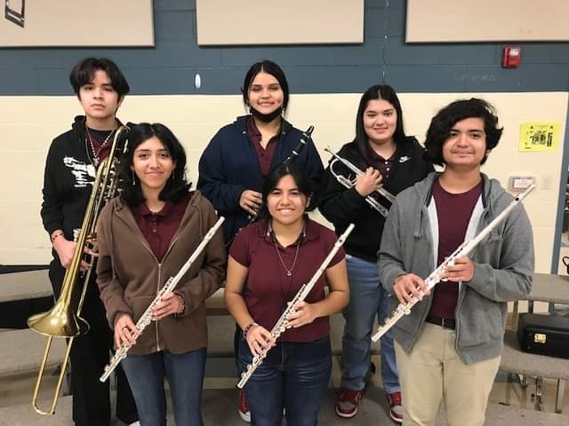 CherokeeWa's tweet photo. Our 2022-23 All Region Cherokee band students are: 

Juan Herrera (Flute) 
Savannha Perez (Flute)  
Karely Solis (Flute) 
Virginia Velasquez (Clarinet) 
Sara Garcia (Cornet) 
 Diego Lopez https://t.co/VcvXODPPm2