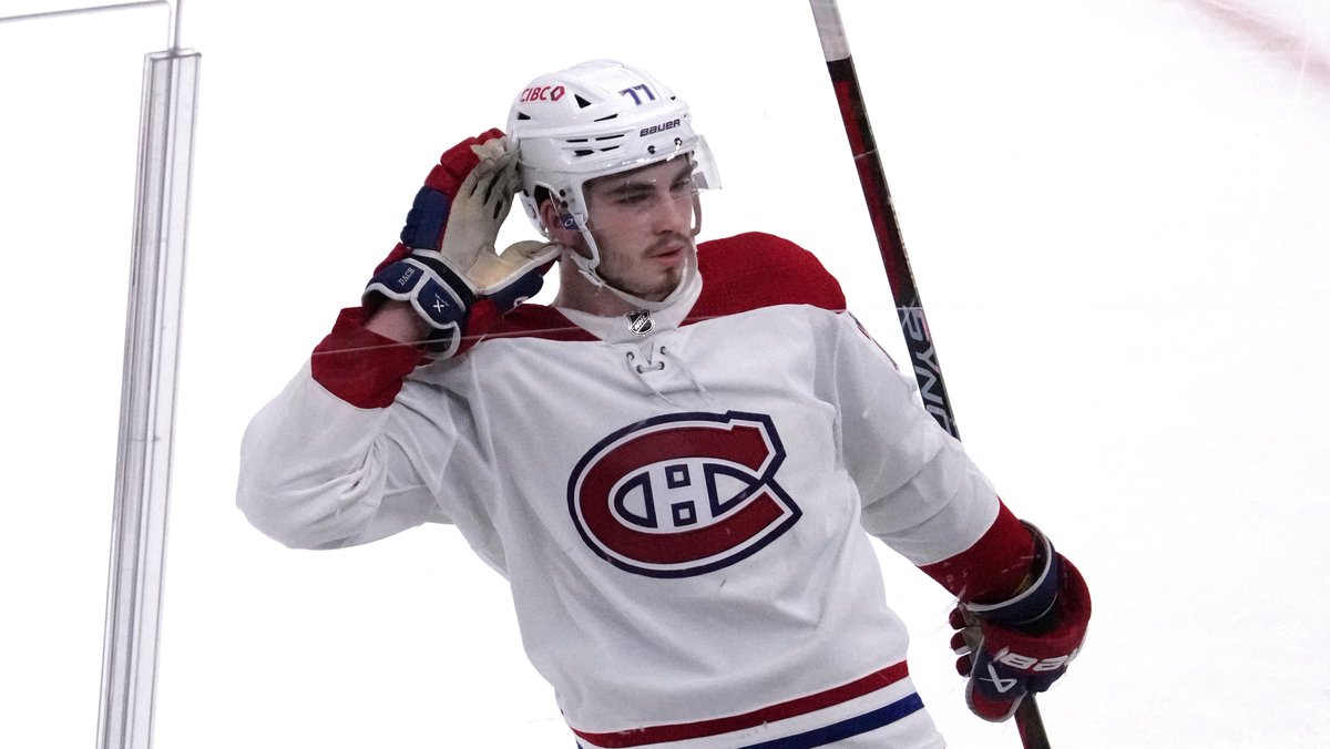 JPierreLeboeuf's tweet photo. #Candiens @kdach77 1-3 @CanadiensMTL 🏒🚨👊 https://t.co/Mdg2n8vzfP