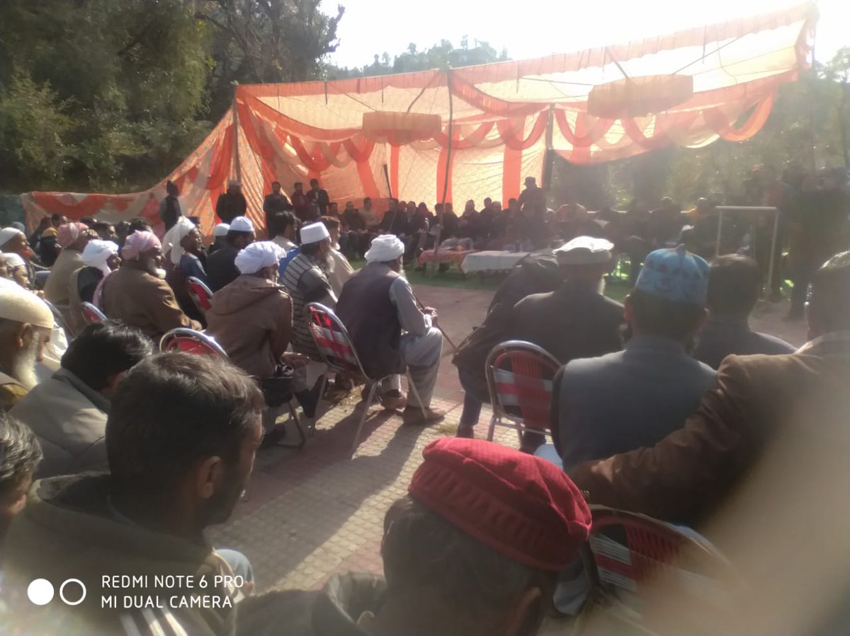 BdoBudhalOld's tweet photo. To get first-hand account of the public grievances, Deputy Commissioner,@vikashappy87 today presided over Block Diwas programme, here in Panchayat Panihad of @BdoBudhalOld .
@DioRajouri 
@diprjk https://t.co/rAwdFh3OBr