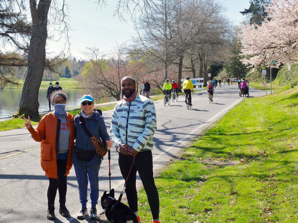 GordonOfSeattle's tweet photo. .@CathyTuttle asked me on Mastodon which five Seattle streets I love. Here are my picks — what are yours?
Franklin Ave E #SchoolStreet
Lake Washington Boulevard as #AccessibleLWB
Occidental Ave #PedestrianStreet
42nd Ave S P-Patch diverter #HealthyStreets
Ballard Ave #CafeStreet https://t.co/2PB20XpqBS